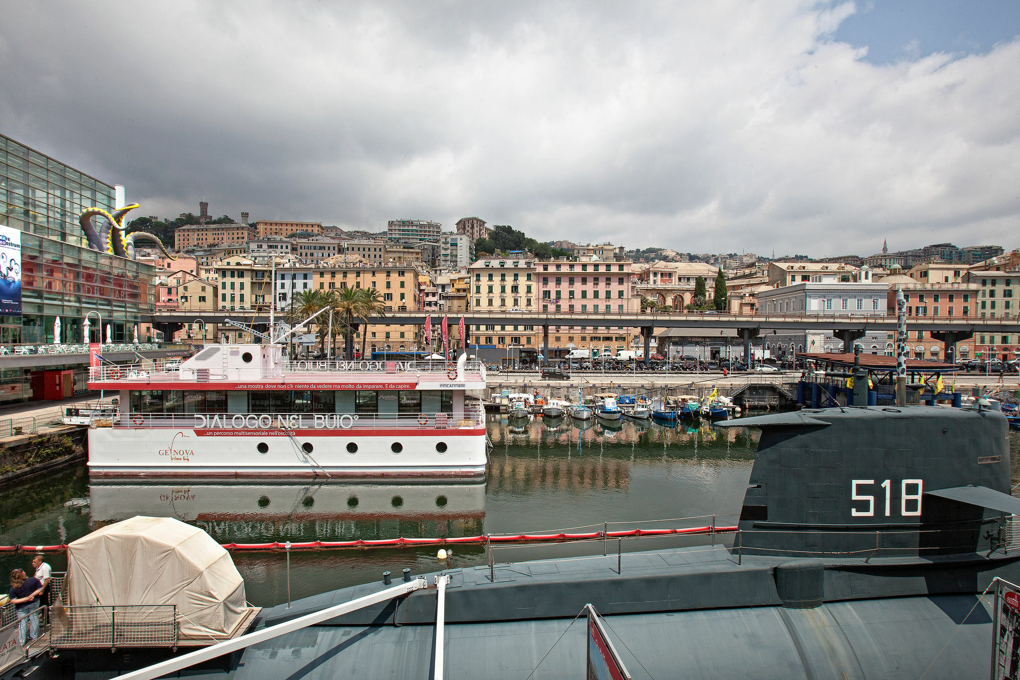 Apartment Acquario Genua